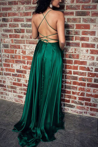 Schlichtes rückenfreies Ballkleid aus Satin in A-Linie