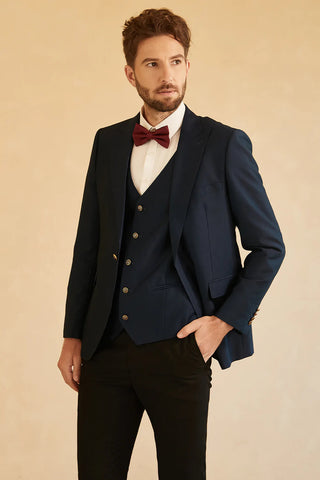 Marineblauer Hochzeitsanzug mit steigendem Revers