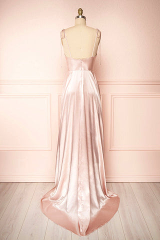 Schlichtes langes A-Linien-Ballkleid aus Satin mit Spaghettiträgern
