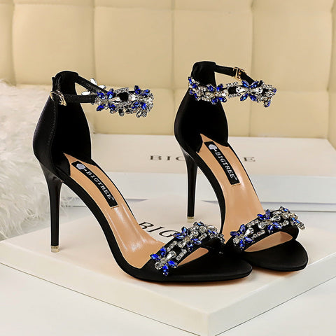 2024 Women 9cm High Heels Crystal Sandals Wedding Bridal Stiletto Heels Sandles Glitter Prom Elegant Stripper Satin Strap Shoes