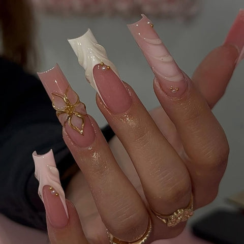 Pink Line Square Tube NailCarefully designed pure handmade press-on gel nails