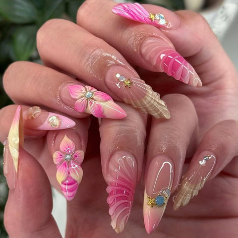 Pink Flower Shell NailCarefully designed pure handmade press-on gel nails