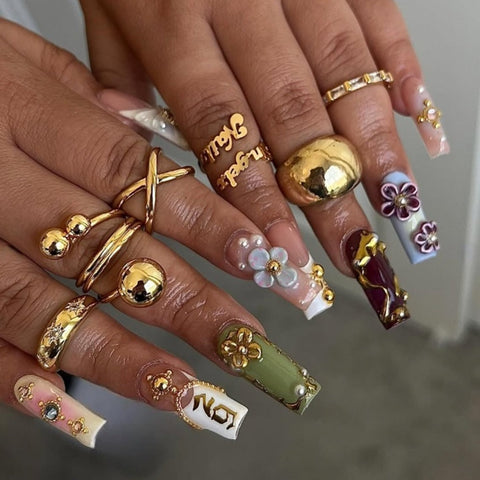 Luxury Colored Flower French Square NailCarefully designed pure handmade press-on gel nails