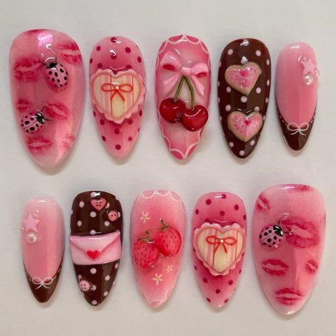 Pink Strawberry Love NailCarefully designed pure handmade press-on gel nails