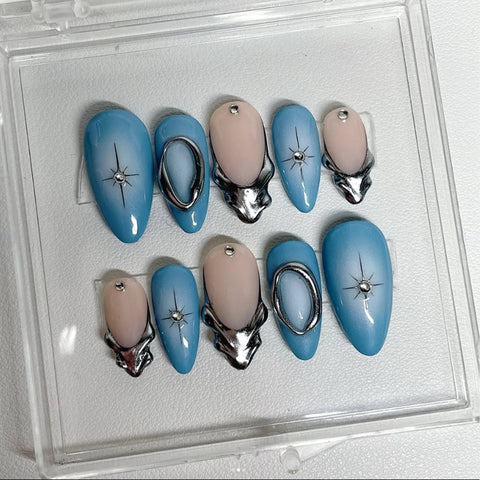 Blue Silver Heart Almond NailCarefully designed pure handmade press-on gel nails