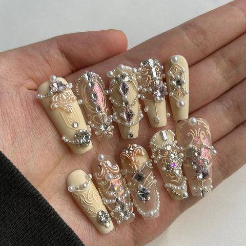 Luxurious White Pearl Square NailsCarefully designed pure handmade press-on gel nails