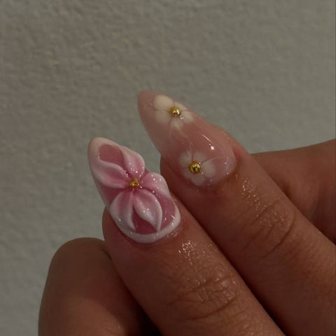 Pink Gold Bead Fashion NailsCarefully designed pure handmade press-on gel nails