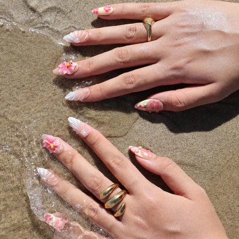 3D Shell & FlowerCarefully designed pure handmade press-on gel nails