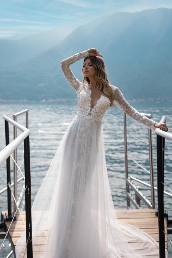 Bmbridal Long Sleeves Lace Wedding Dress Tulle With V-Neck