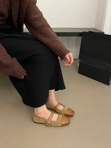 Runde Kappe Damen Loafer Mary Janes 2024 Neuheiten Mode Wohnungen Schwarz Braun Beige Nieten Design Casual Täglichen Schuhe Frau 35-39