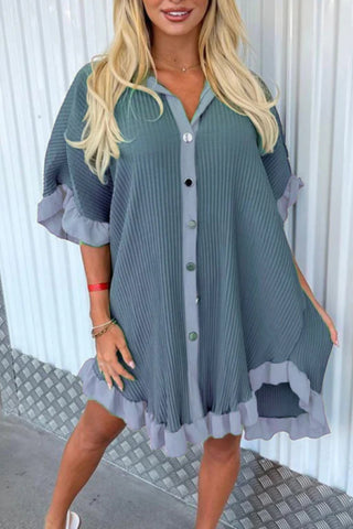 Neues Hemdkleid in Volltonfarbe mit Rüschenärmeln und unregelmäßigem Hemdkleid 