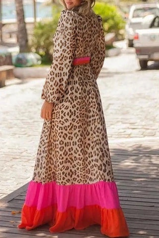 Maxi-Strandkleid mit Leopardenmuster, V-Ausschnitt und langen Ärmeln