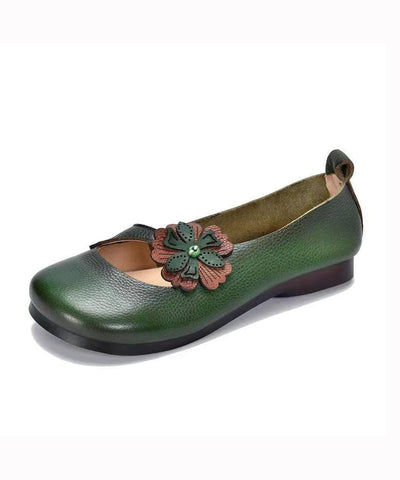 Bequeme flache Schuhe aus Rindsleder mit Blumenmuster in Grün für Damen