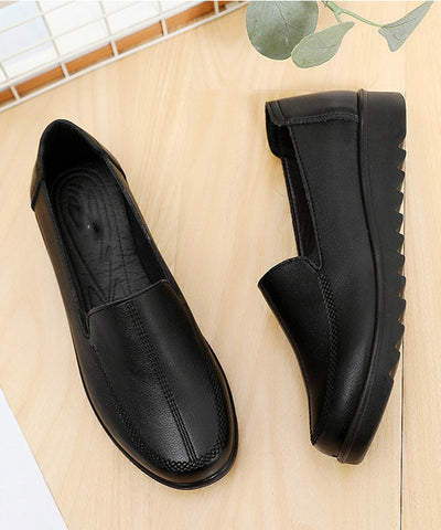 Boutique Schwarze flache Schuhe aus Rindsleder