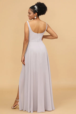 Graues Chiffon-Brautjungfernkleid mit eckigem Ausschnitt