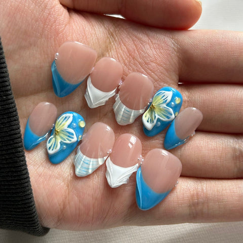Blue Shell Short Almond NailsCarefully designed pure handmade press-on gel nails