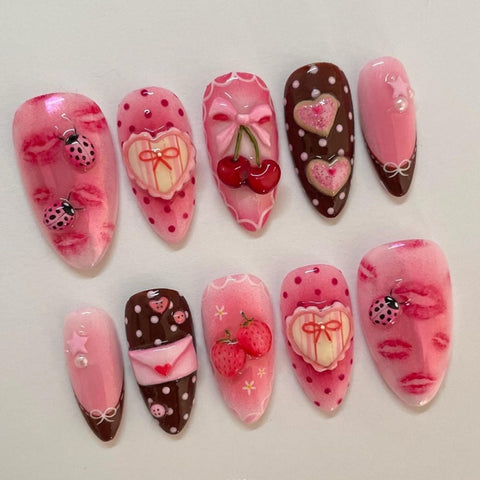 Pink Strawberry Love NailCarefully designed pure handmade press-on gel nails