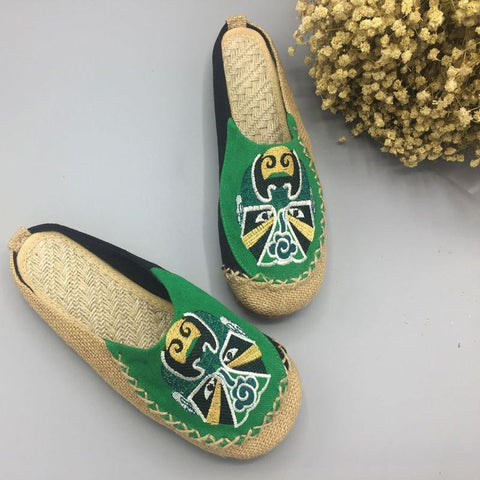 Women Peking Opera Facial Embroidered Casual Flats Home Slippers