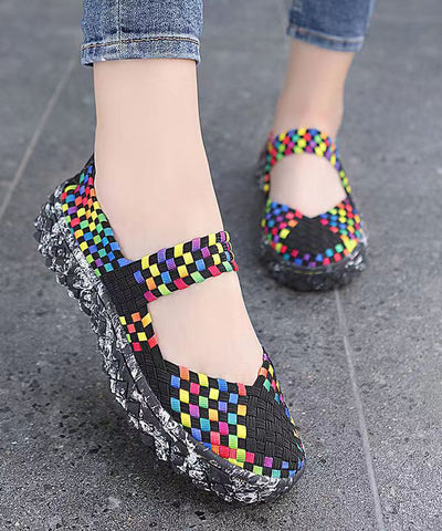 Bequeme Schuhe aus schwarzem Strickstoff zum Spleißen von Plattfüßen