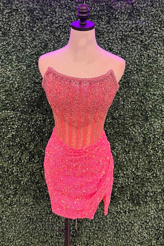 Figurbetontes, trägerloses Korsett-Heimkehrkleid