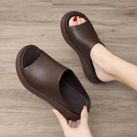 2022 Retro Leather Sandals Slippers Shoes