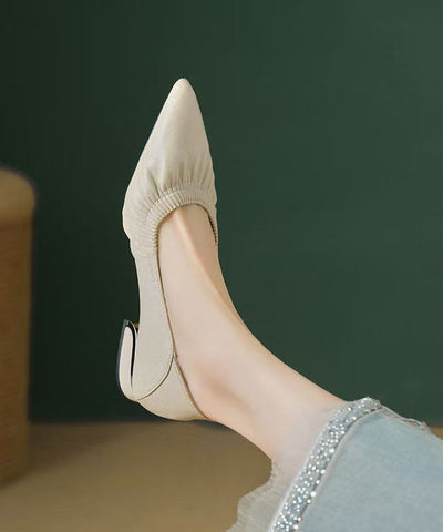 Edle flache Schuhe für Damen, schwarzes Rindsleder, spitze Zehenpartie