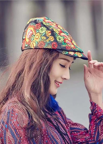 Boho Retro Schwarze Mütze mit Blumenstickerei