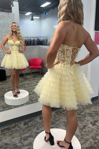 Red Sweetheart A-Line Tulle Tiered Corset Homecoming Dress with Appliques