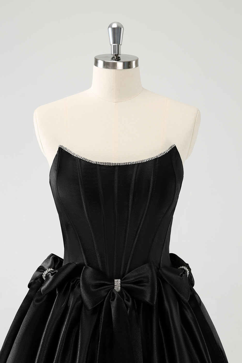 Trendy Black Strapless A-Line Satin Short Homecoming Dress with Bow