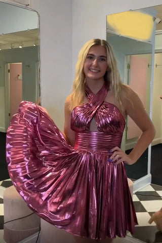Metallic Golden Halter Neck A-Line Pleated Short Homecoming Dress 