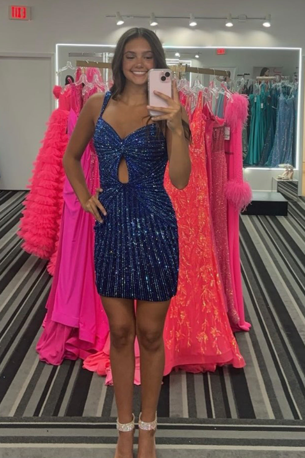Sparkly Black Spaghetti Straps Beaded Bodycon Short Homecoming Dress 
