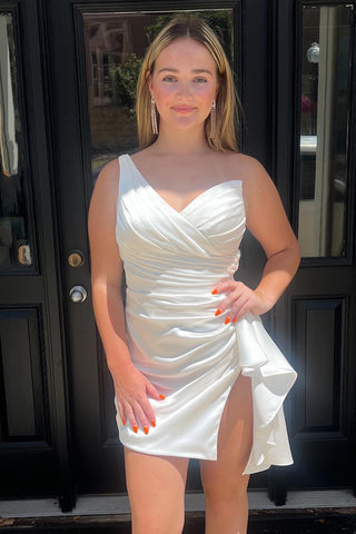 White One Shoulder Ruched Satin Bodycon Short Homecoming Dress with Slit