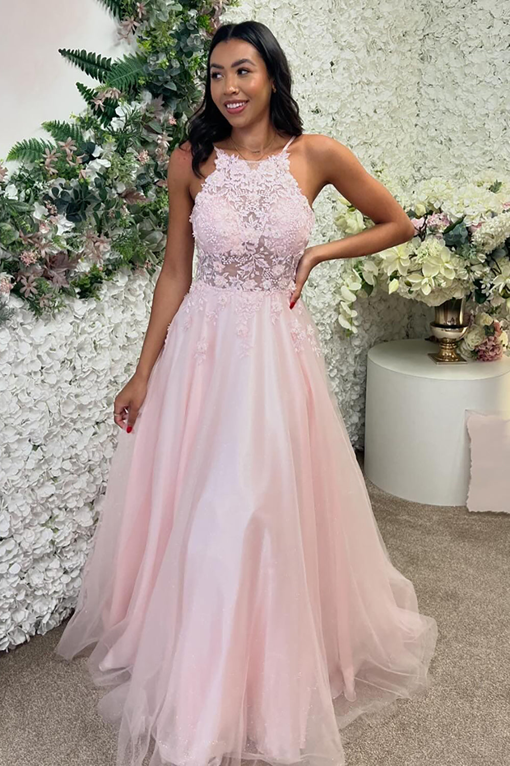 Pink Halter Neck A-Line Tulle Long Prom Dress with Appliques