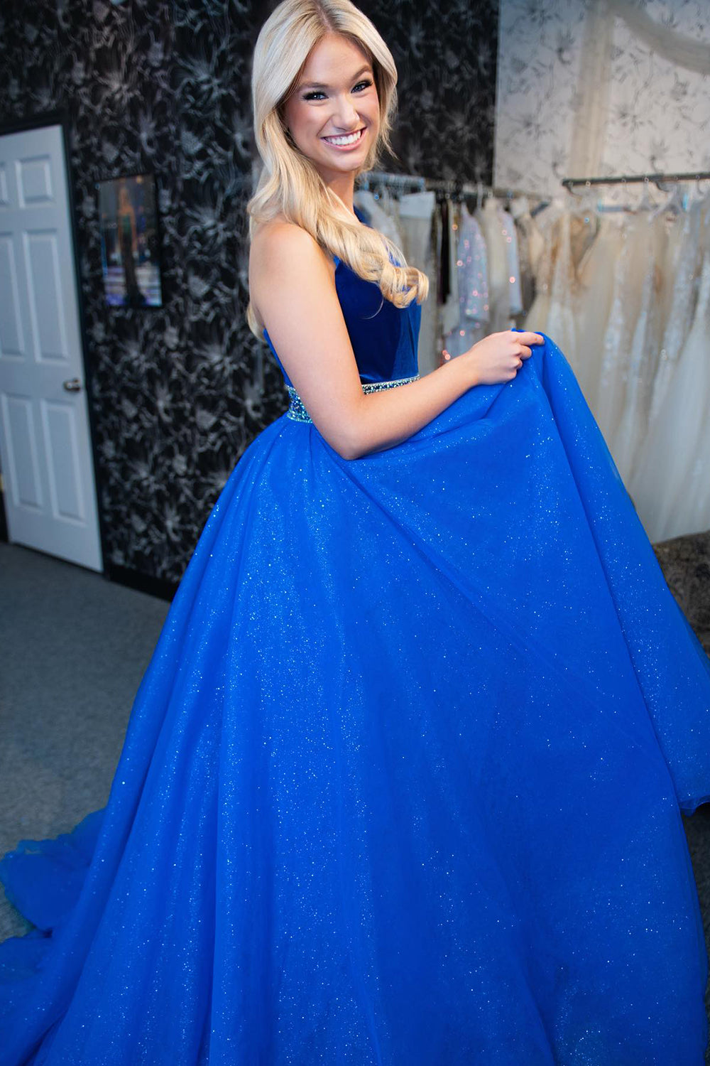 Sparkly Royal Blue Halter Neck Princess Tulle Long Prom Dress 