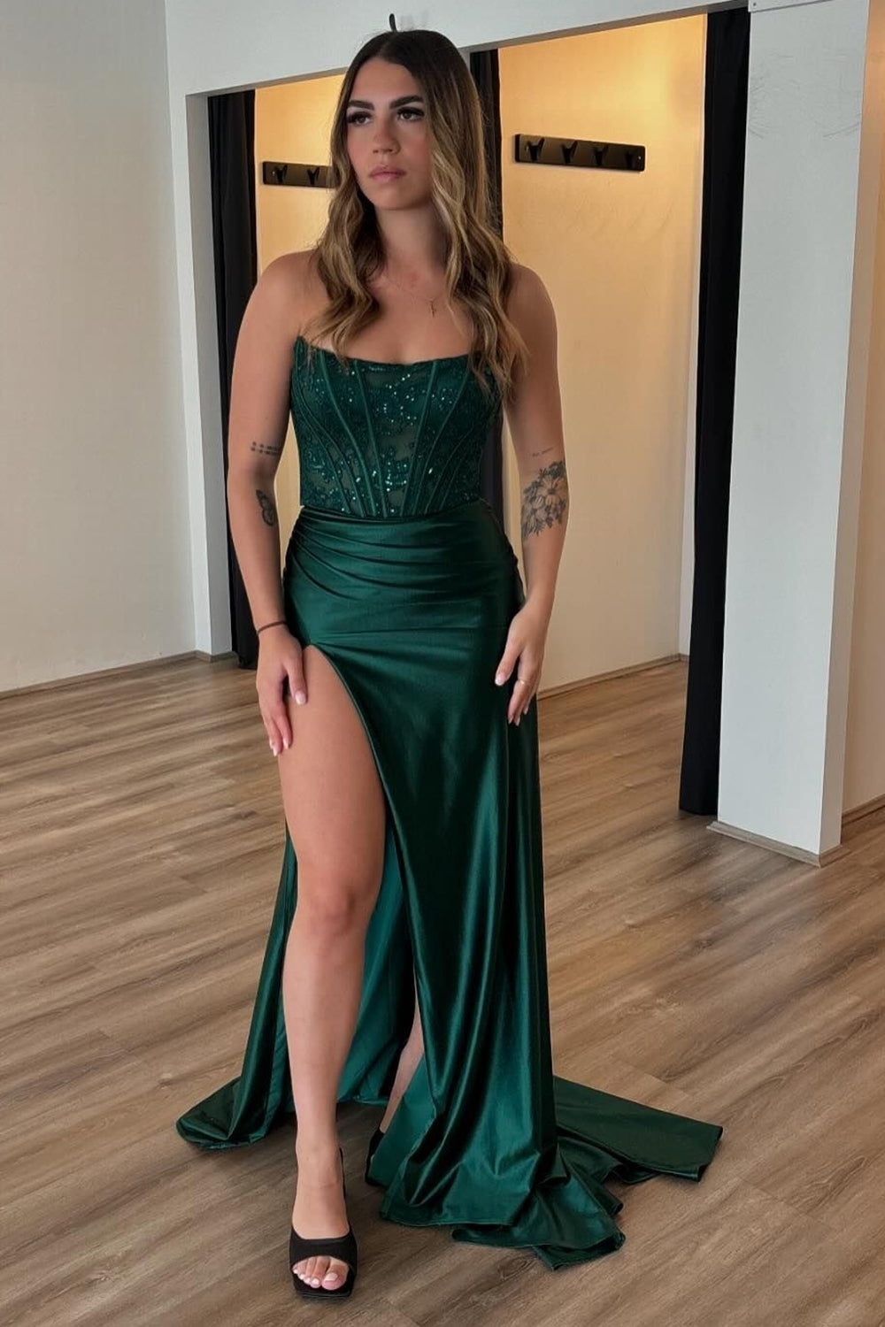 Dark Green Strapless Satin Mermaid Long Corset Prom Dress with Appliques