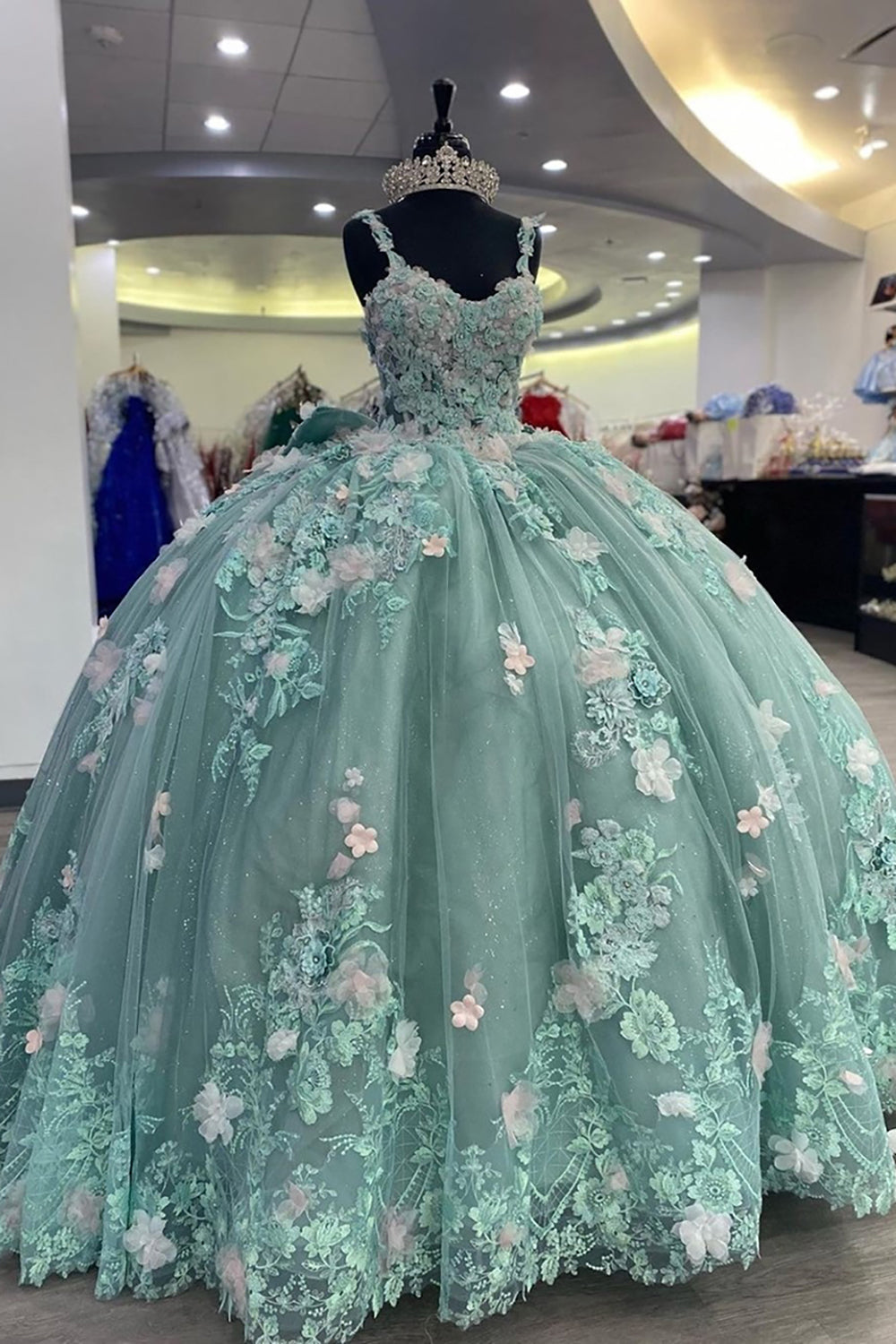 Sage Green Sweetheart Tulle Ball Gown Quinceanera Dress with Appliques