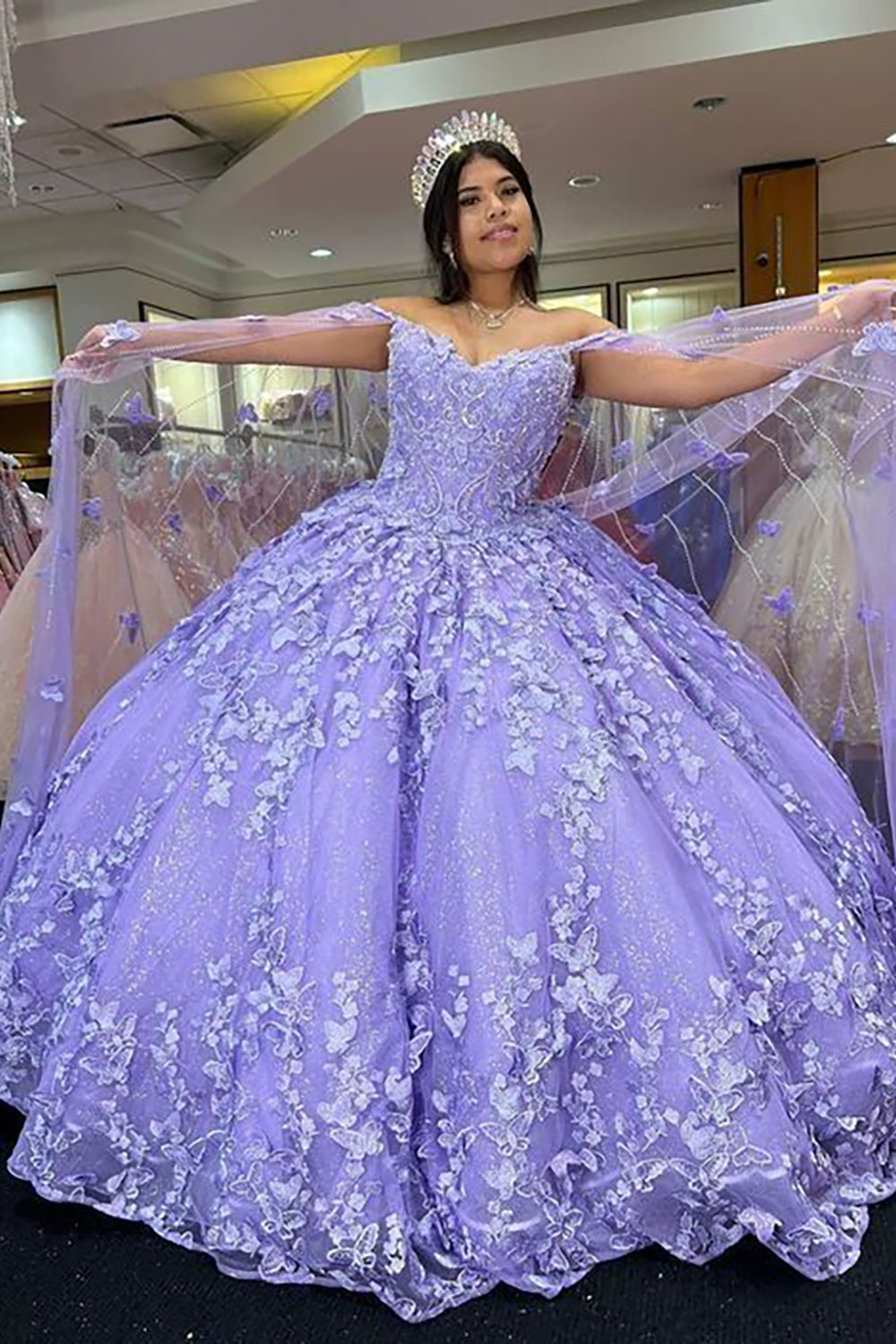 Lilac Ball Gown Spaghetti Straps Caped Tulle Quinceanera Dress with Appliques