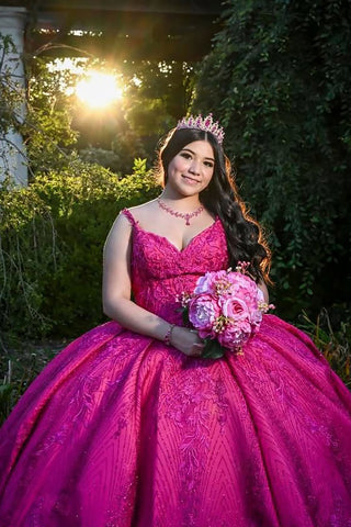 Fuchsia Spaghetti Straps Ball Gown Quinceanera Dress with Appliques