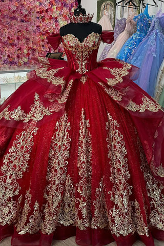 Sparkly Red Off the Shoulder Ball Gown Tulle Quinceanera Dress with Gold Applique 