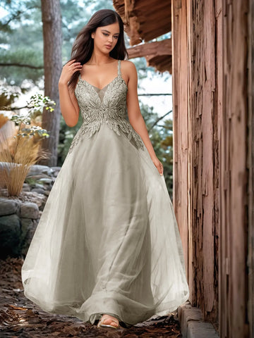 Pretty Hot Fix Sparkly Crystal Embroidery Prom Dress