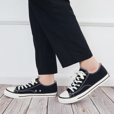 Flache Canvas-Sneakers zum Schnüren für Herren und Damen