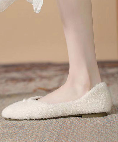 Beige, bequeme, vielseitige, flauschige Schuhe aus flauschigem Fell für Plattfüße