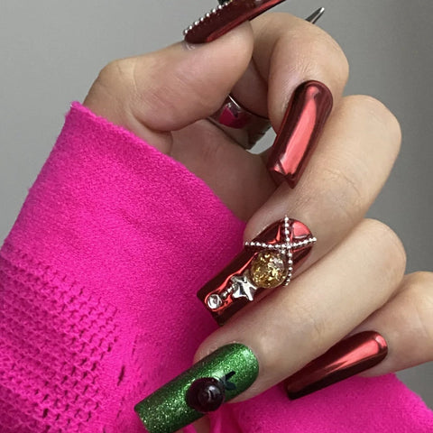 NewChristmas Metal GiftCarefully designed pure handmade press-on gel nails