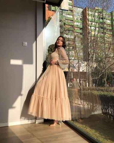 Champagner Ballkleid mit langen Ärmeln und Tüllrock