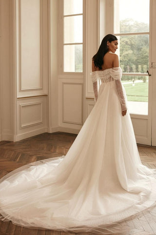 Off-the-Shoulder Wedding Dress A-Line Tulle With Long Sleeves