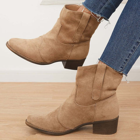 Westernstiefeletten aus Wildleder mit Blockabsatz und niedrigem Absatz