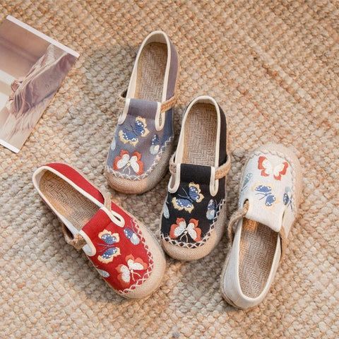 New Butterfly Embroidered Cloth Shoes with Fresh Shallow