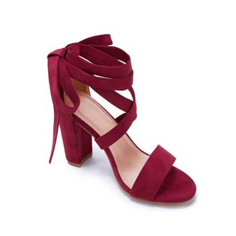 Sandalen mit Blockabsatz und Schnürung, offene Zehenpartie, Pumps mit Fesselriemchen