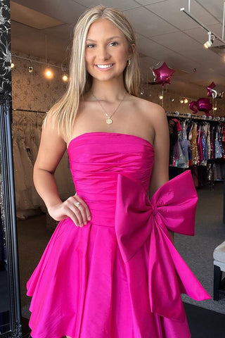 Trendy Sheath Strapless Black Short Homecoming Dress with Bowknot