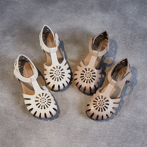 Women Soft Leather Retro Flat Casual Summer Sandals